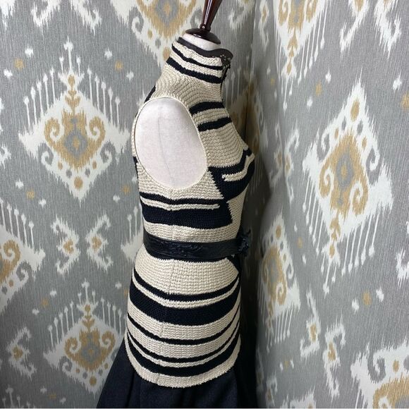 Ralph Lauren Ivory & Black Hand-knit Southwestern Blanket Stitch Knit Tunic - Picture 12 of 16